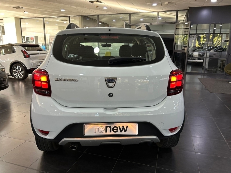Dacia Sandero Stepway Essential foto 8