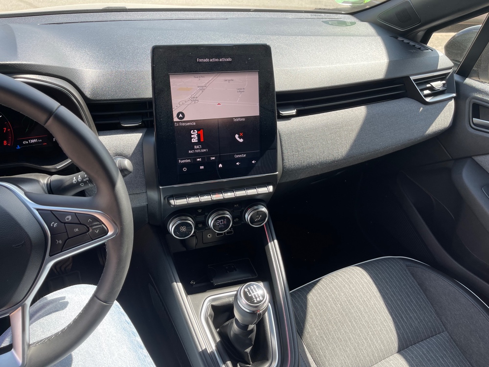Renault Clio Techno miniatura 9