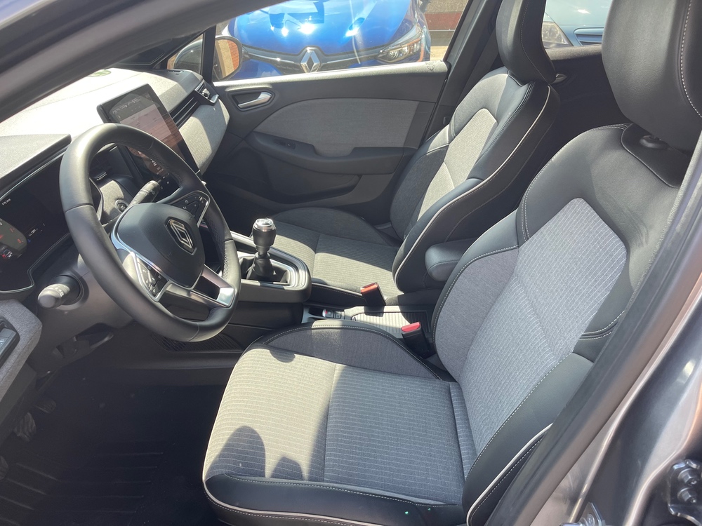 Renault Clio Techno miniatura 10