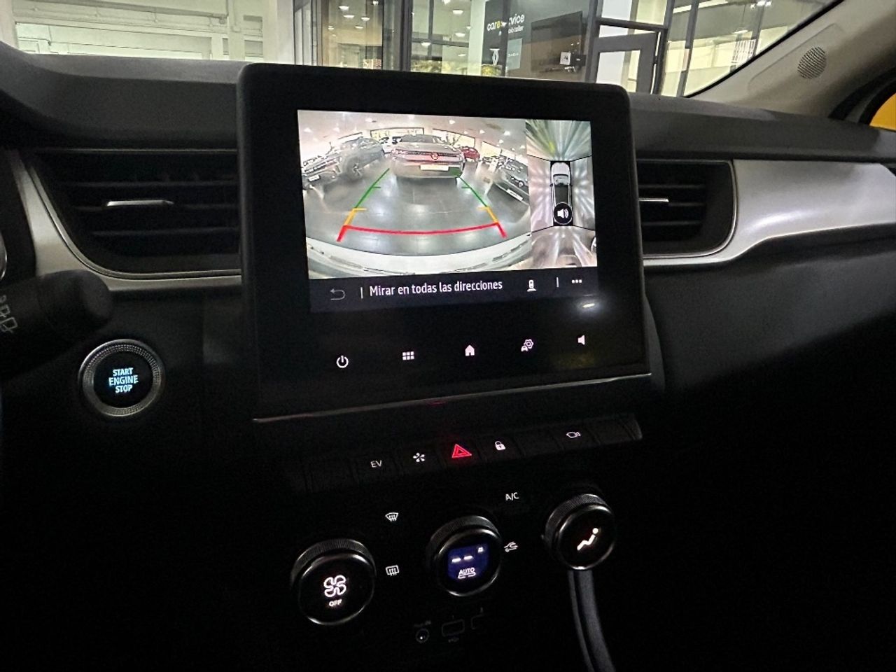 Renault Captur Zen miniatura 12