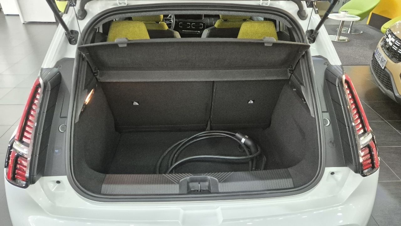 Renault 5 E-Tech 150 Comfort Range Iconic Five foto 11