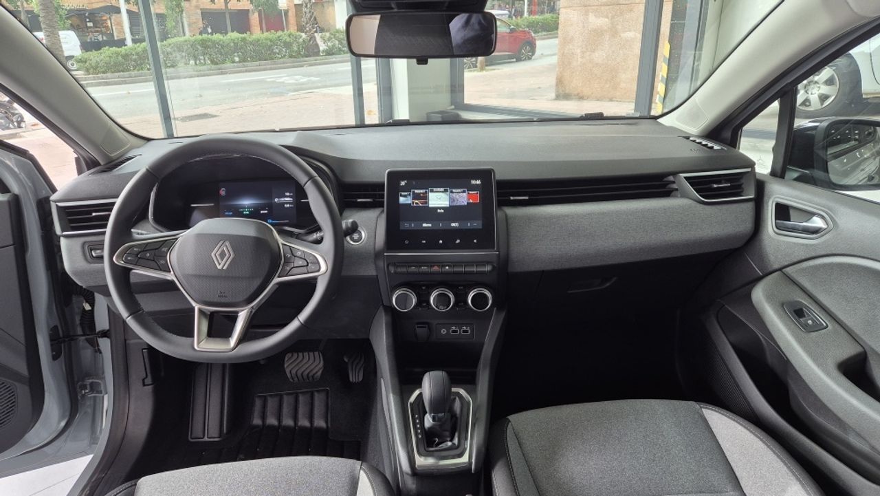 Renault Clio Evolution miniatura 8